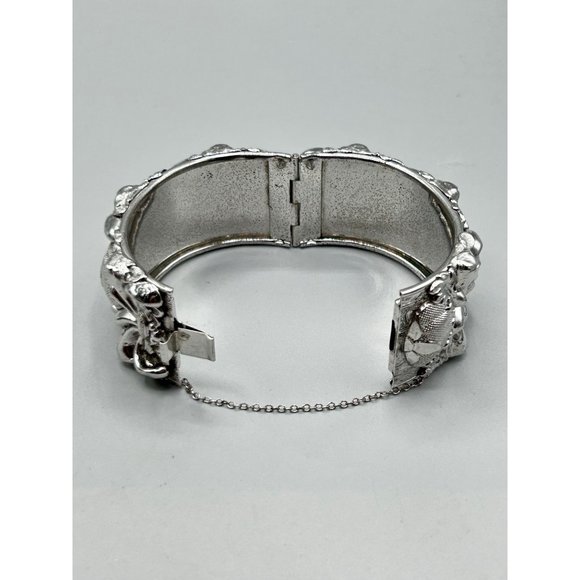Repousse Hinge Bangle Bracelet Silver Tone Wide Ornate Textured Vintage Bracelet - Picture 7 of 10
